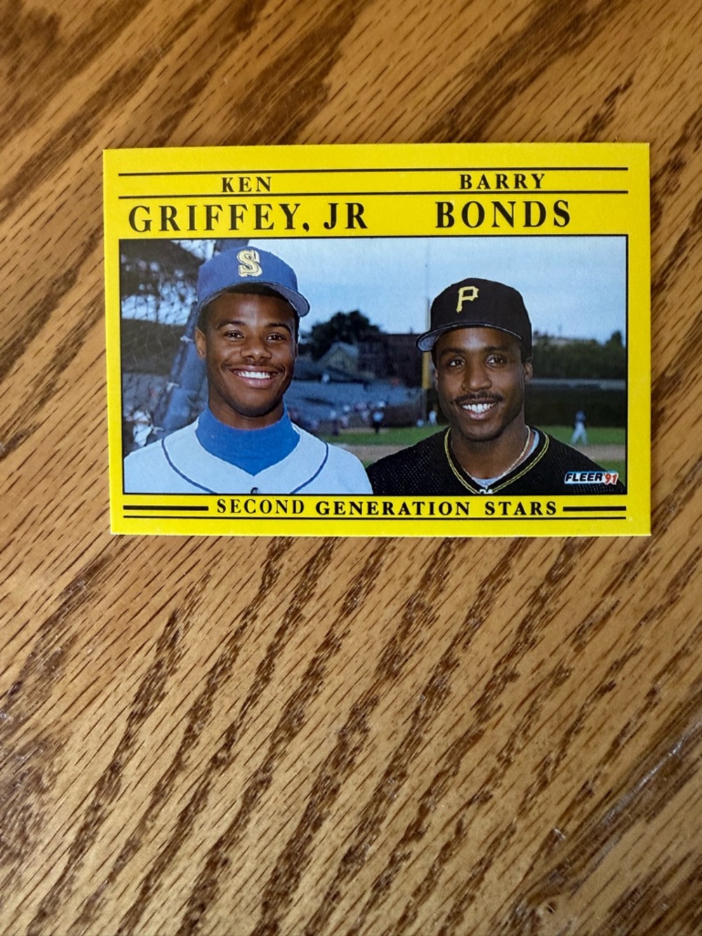 Fleer Baseball card # 710 - Griffey, Jr. and Bonds